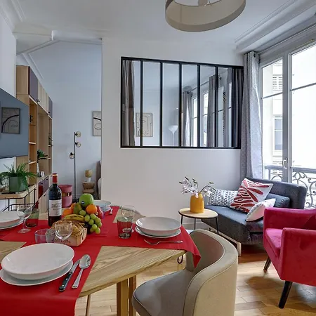 Apartment Elegante Haussmannienne Au Prestige Parisien
